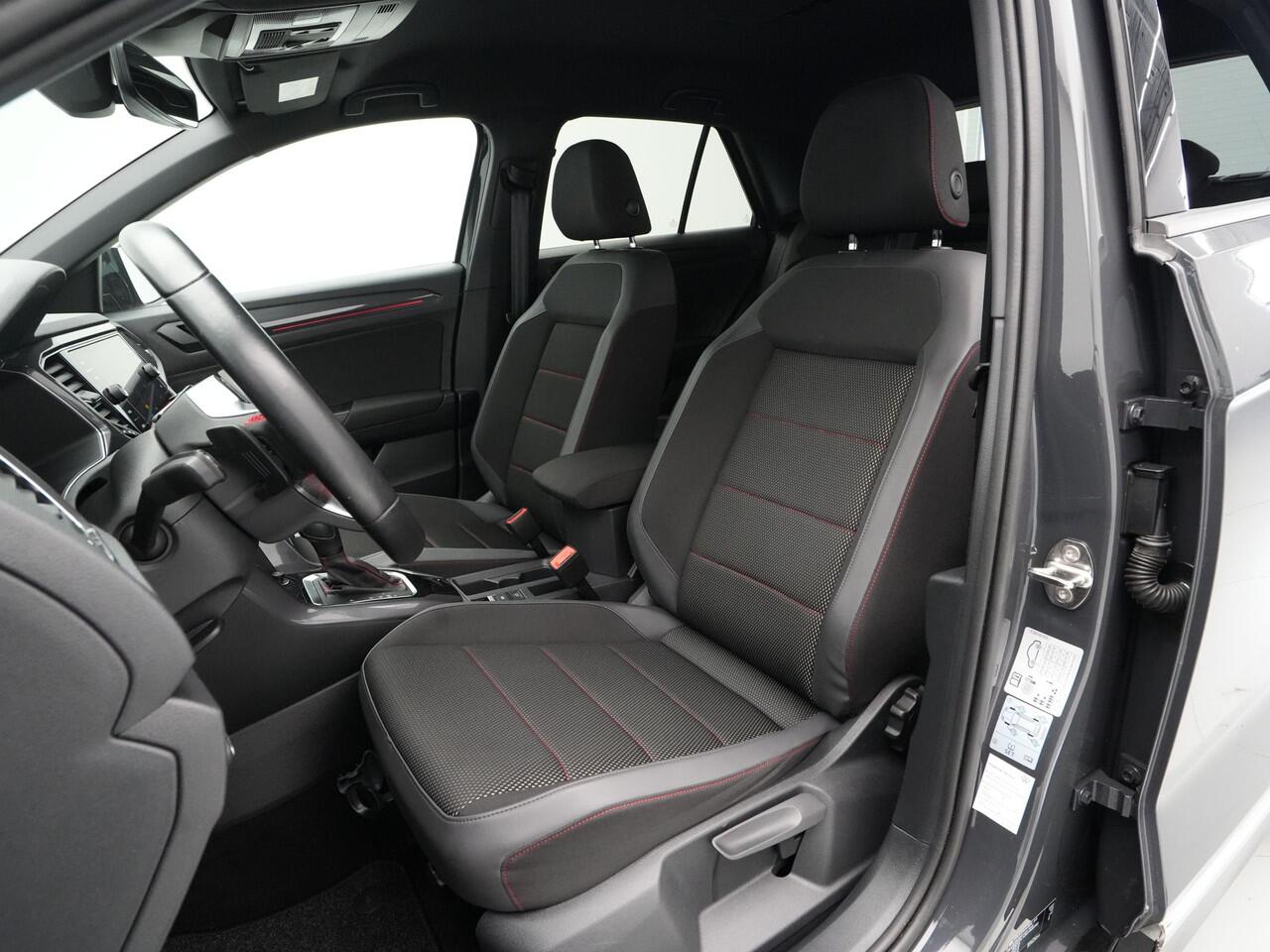 Volkswagen T-Roc 1.5 TSI 150pk DSG Sport Camera Navigatie Acc Carplay