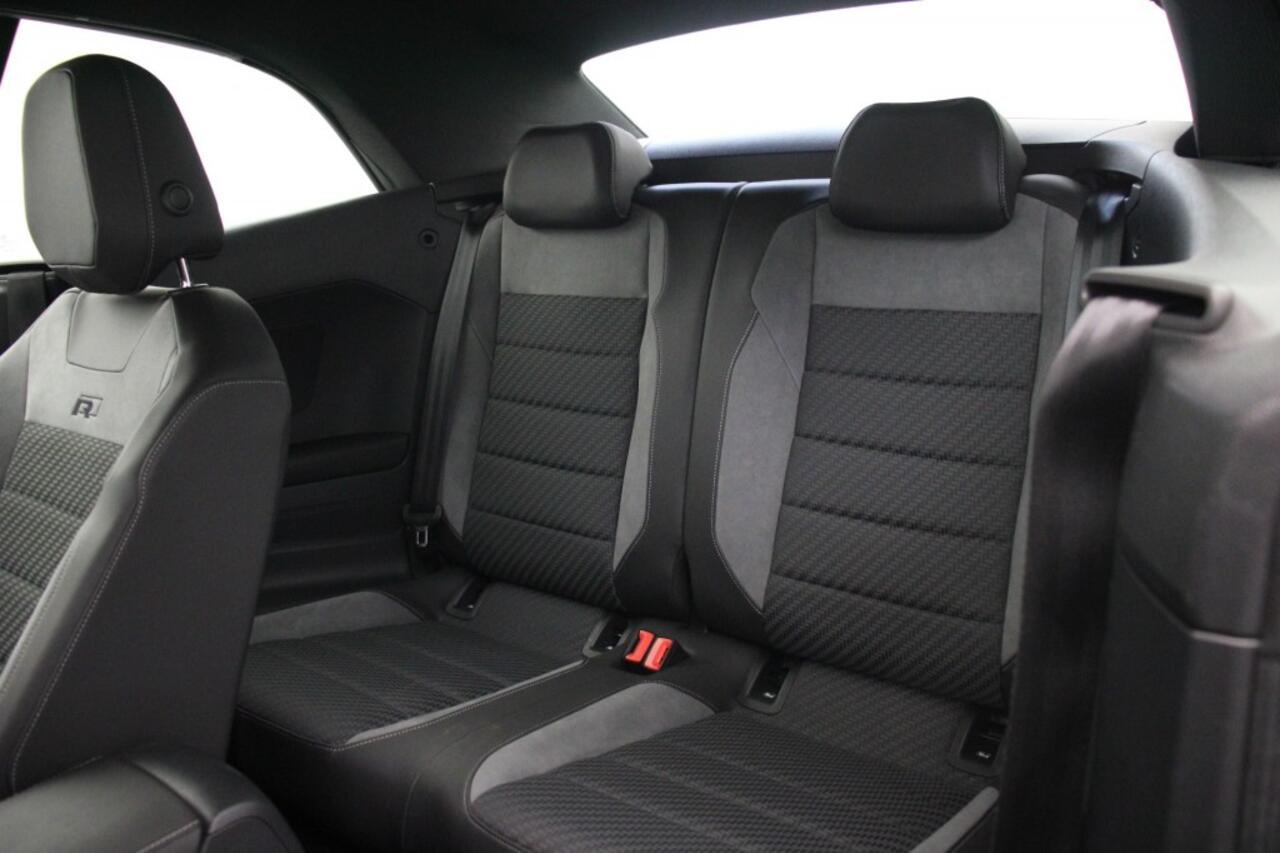 Volkswagen T-Roc Cabrio 1.5 TSI R-Line Automaat - Carplay, Cruise, Stoelverw.