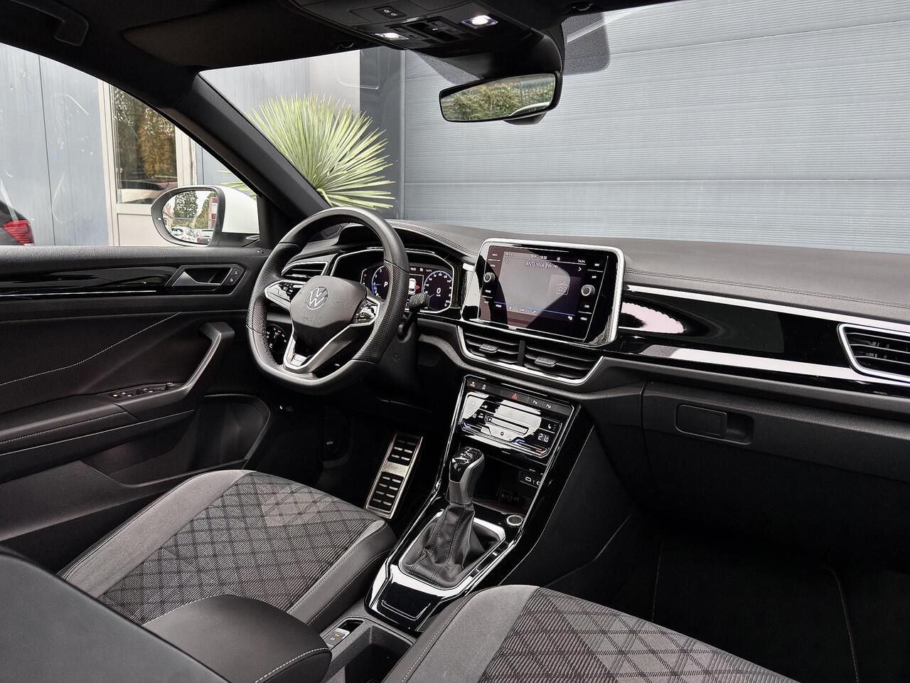 Volkswagen T-Roc 1.5 TSI 3x R-Line Pano/Automaat/Keyless/Led