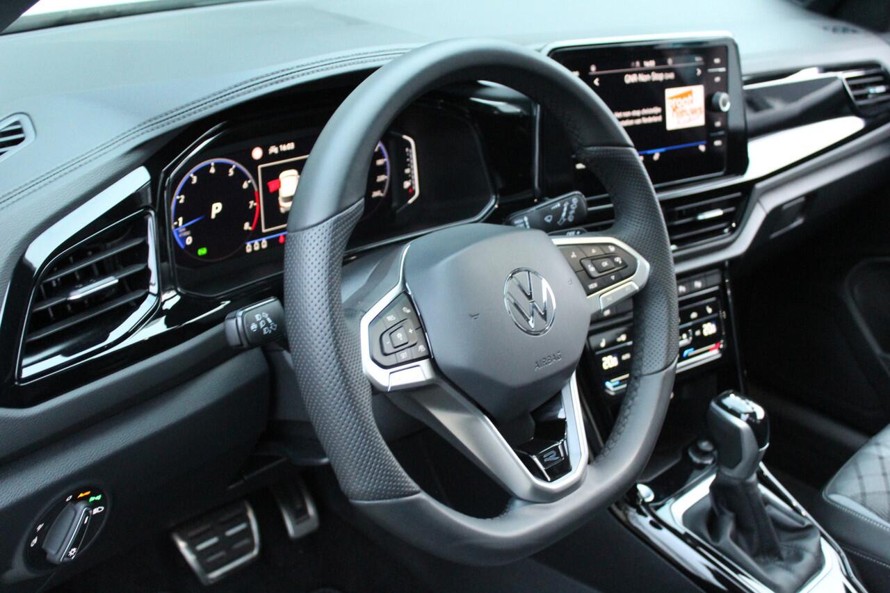 Volkswagen T-Roc 1.5 TSI R-Line Black Edition | Panoramadak | Fabrieksgarantie