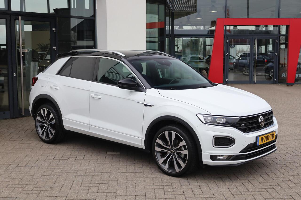 Volkswagen T-Roc 1.5 TSI Sport Business R 110KW/150PK DSG, NL auto nieuw door ons geleverd, navigatie, parkeer camera, Led koplampen, spiegelpakket, elektr a klep, digital cockpit pro, 19" LMV Suzuka, achteruitrijcamera, privacy glas, R Line, spraak bediening, App Connect