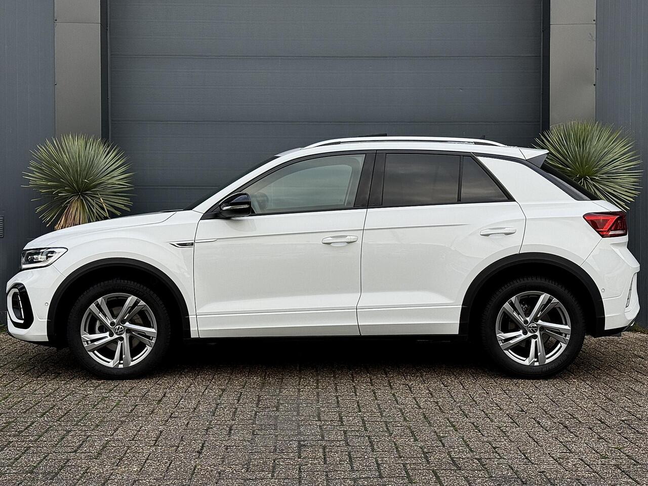 Volkswagen T-Roc 1.5 TSI 3x R-Line Pano/Automaat/Keyless/Led