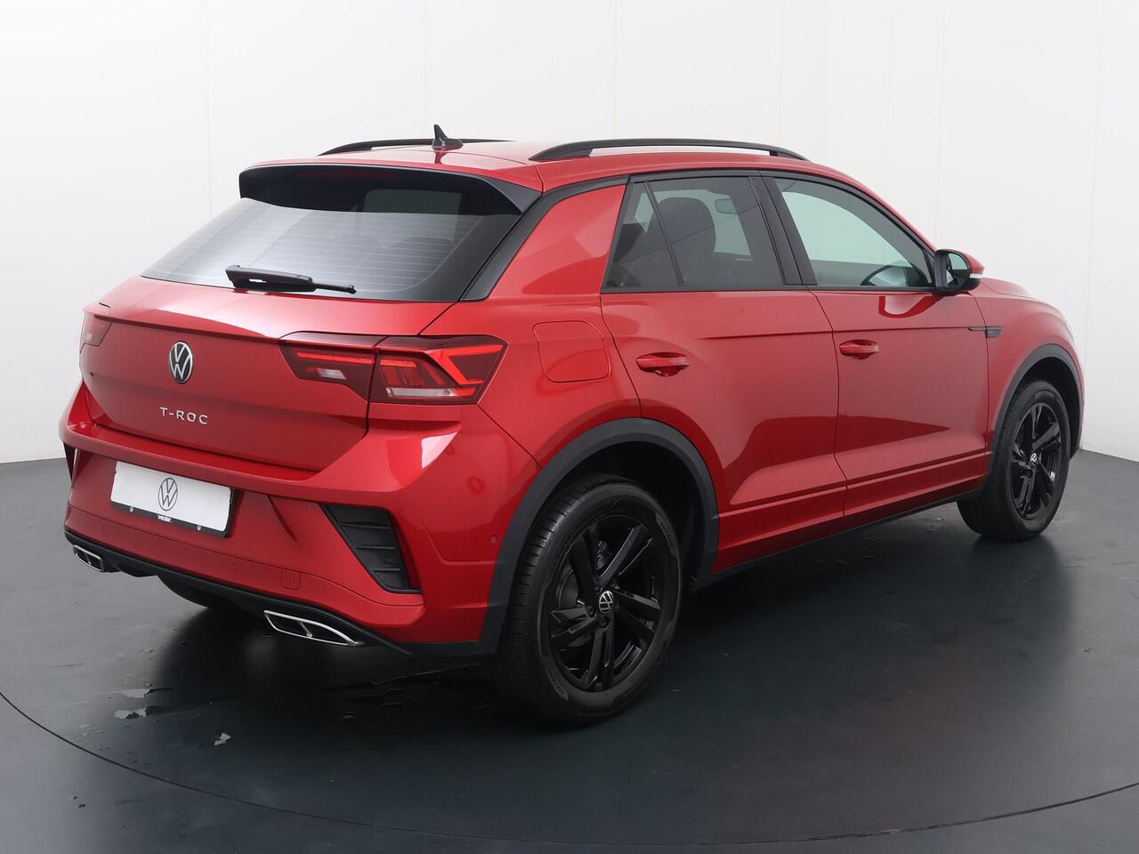 Volkswagen T-Roc 1.5 TSI R-Line | 150 PK | Automaat | Navigatiesysteem | Adaptive cruise control | R-Line |