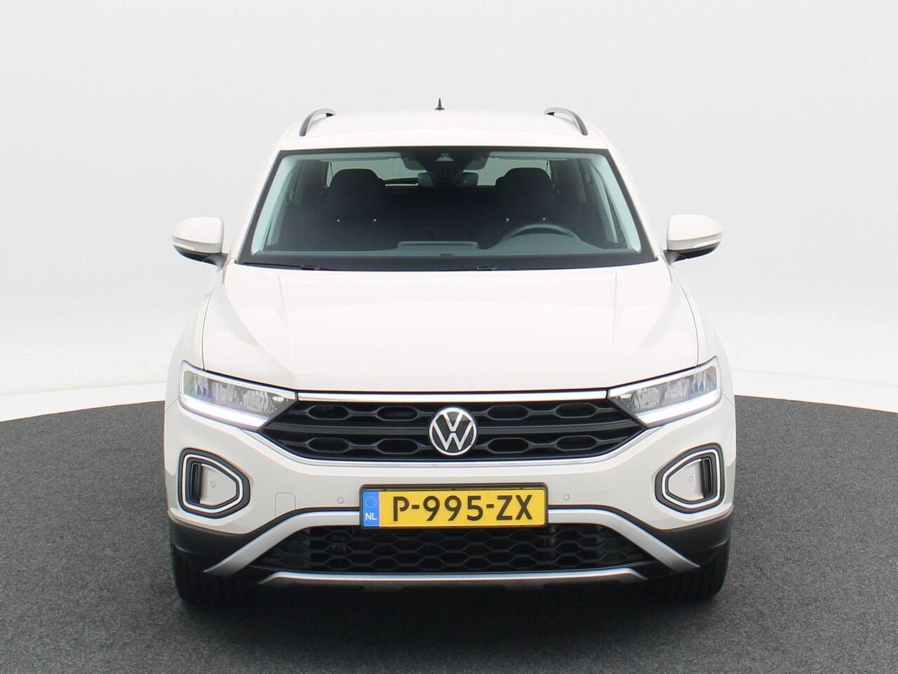 Volkswagen T-Roc 1.0 TSi 110 Pk Life Business | Navigatie | LED | 16 Inch | Camera | Stoelverwarming | Parkeersensoren | Adaptive Cruise | 97.091 Km!!