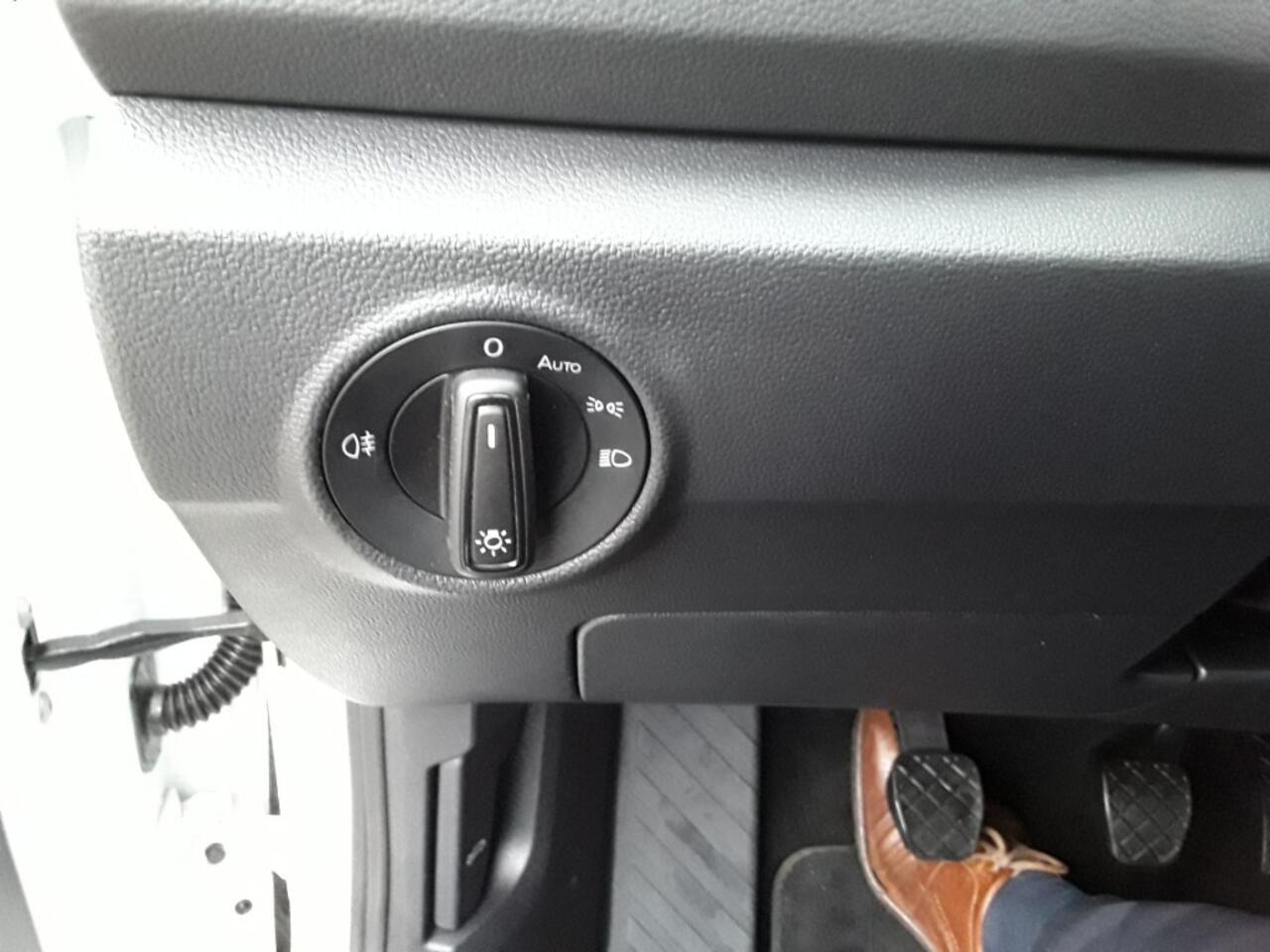 Volkswagen T-Roc 1.O TSI LIFE / NAVI / VIRTUEL COCKPIT / NW. MODEL