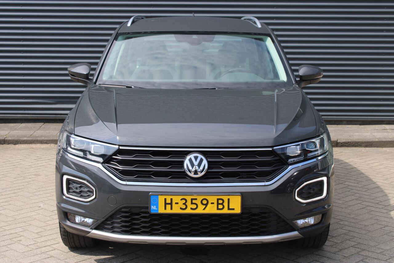 Volkswagen T-Roc 1.5 TSI Sport 150PK Full-Led Virtual-Cockpit DAB