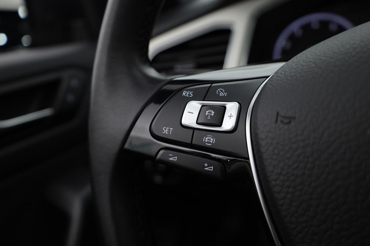 Volkswagen T-Roc Cabrio 1.5 TSI Style DSG | Apple CarPlay & Android Auto | Stoelverw | Adapt. Cruise | PDC V+A