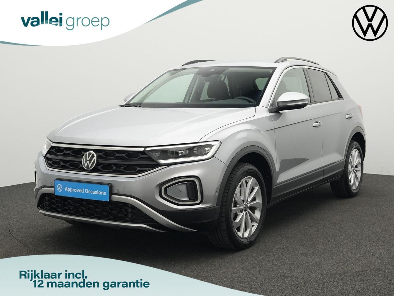 Volkswagen T-Roc 1.5 TSI 150 pk DSG Life Edition | Navigatie | Achteruitrijcamera | Side Assist | Adaptive Cruise | Climatronic