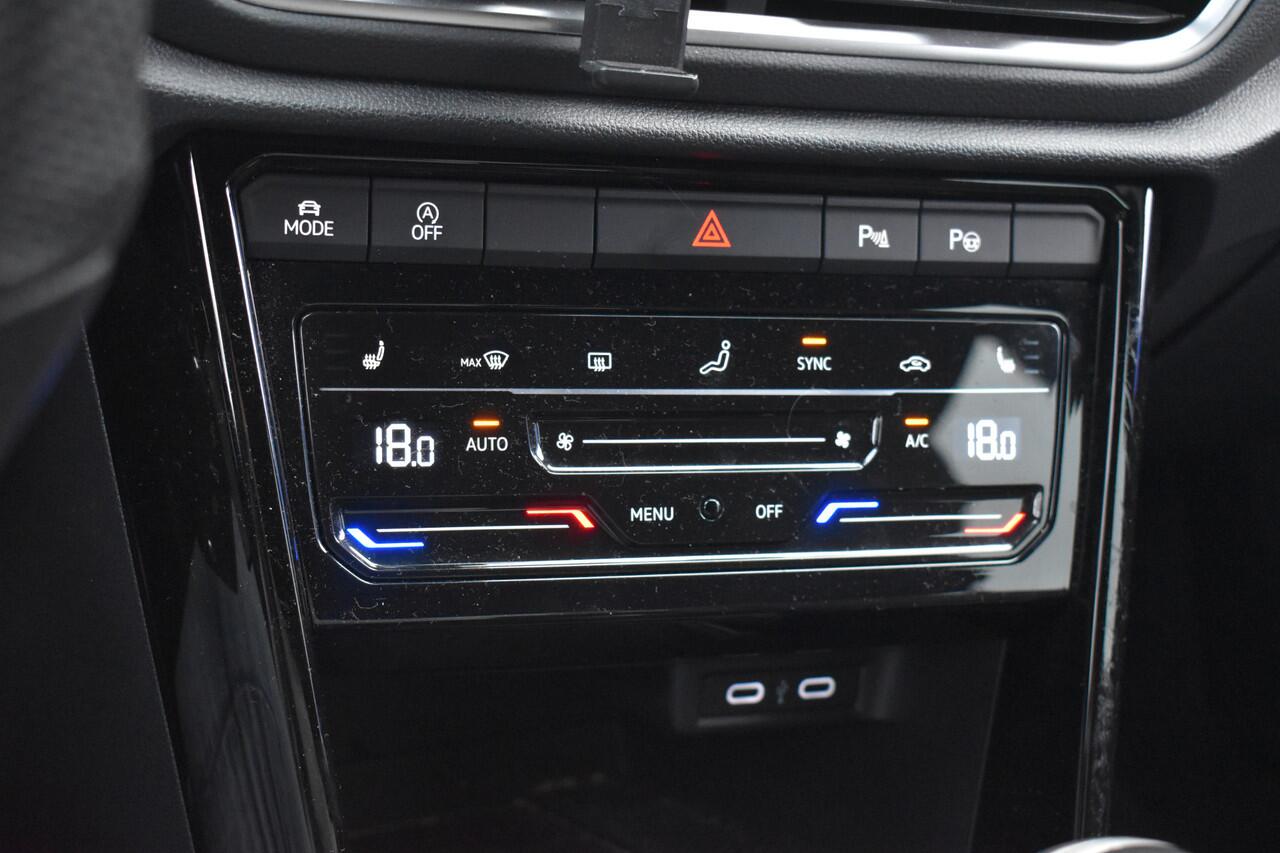 Volkswagen T-Roc 1.0 TSI R-Line Business 12-2022! Massagestoel | Stoelverwarming | Navigatie | Adaptieve Cruise | LED | 12 mnd BOVAG garantie | Whatsapp 06-53188999