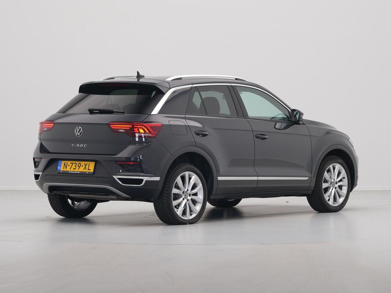 Volkswagen T-Roc 1.5 TSI 150pk DSG Sport Camera Navigatie Acc Carplay