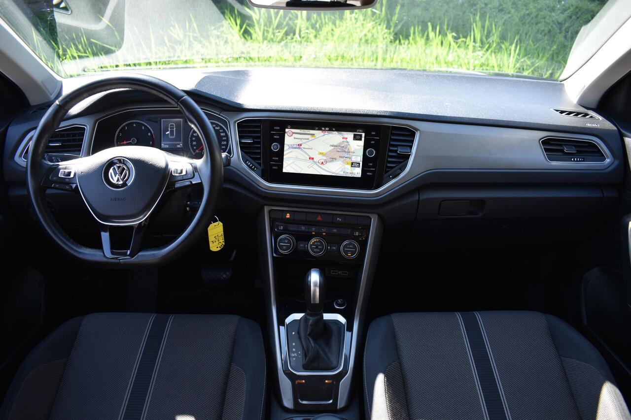 Volkswagen T-Roc 1.5 TSI 150PK DSG Style NAVI/PDC/CARPLAY