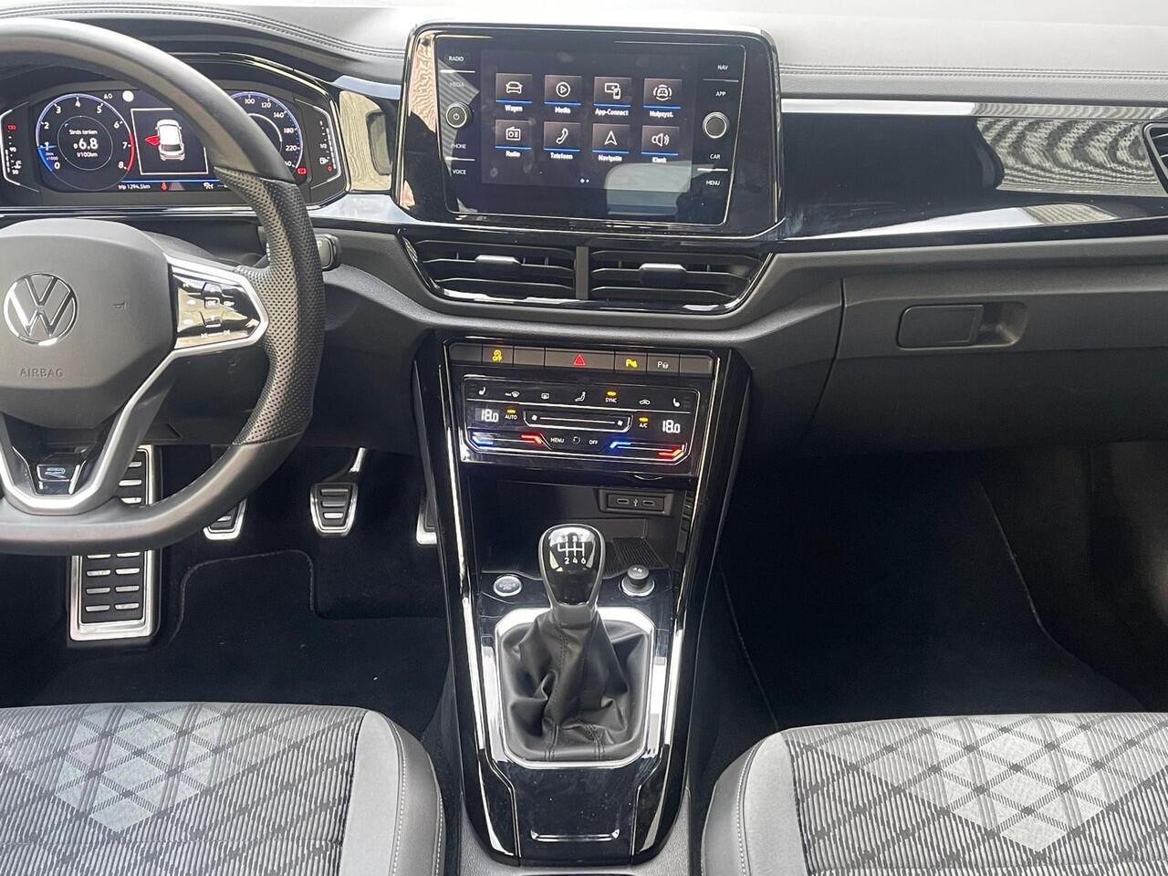 Volkswagen T-Roc 1.0 TSI 110PK R-Line Business / Black Style / Getint Glas / 18''LMV / VW