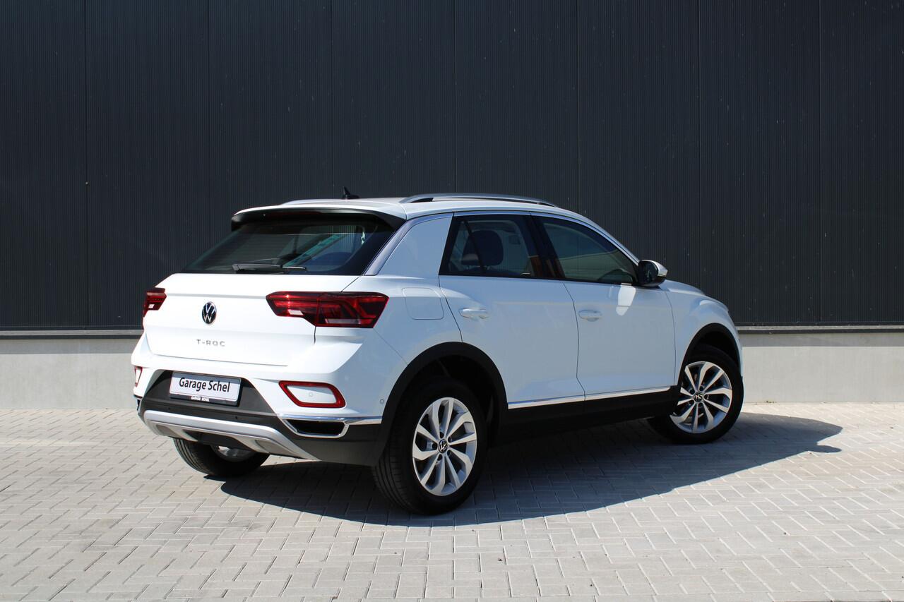Volkswagen T-Roc 1.5 TSI Style 150pk - Ergostoel - LED - Navi - Camera - Stoelverwarming - Trekhaak - Rijklaar