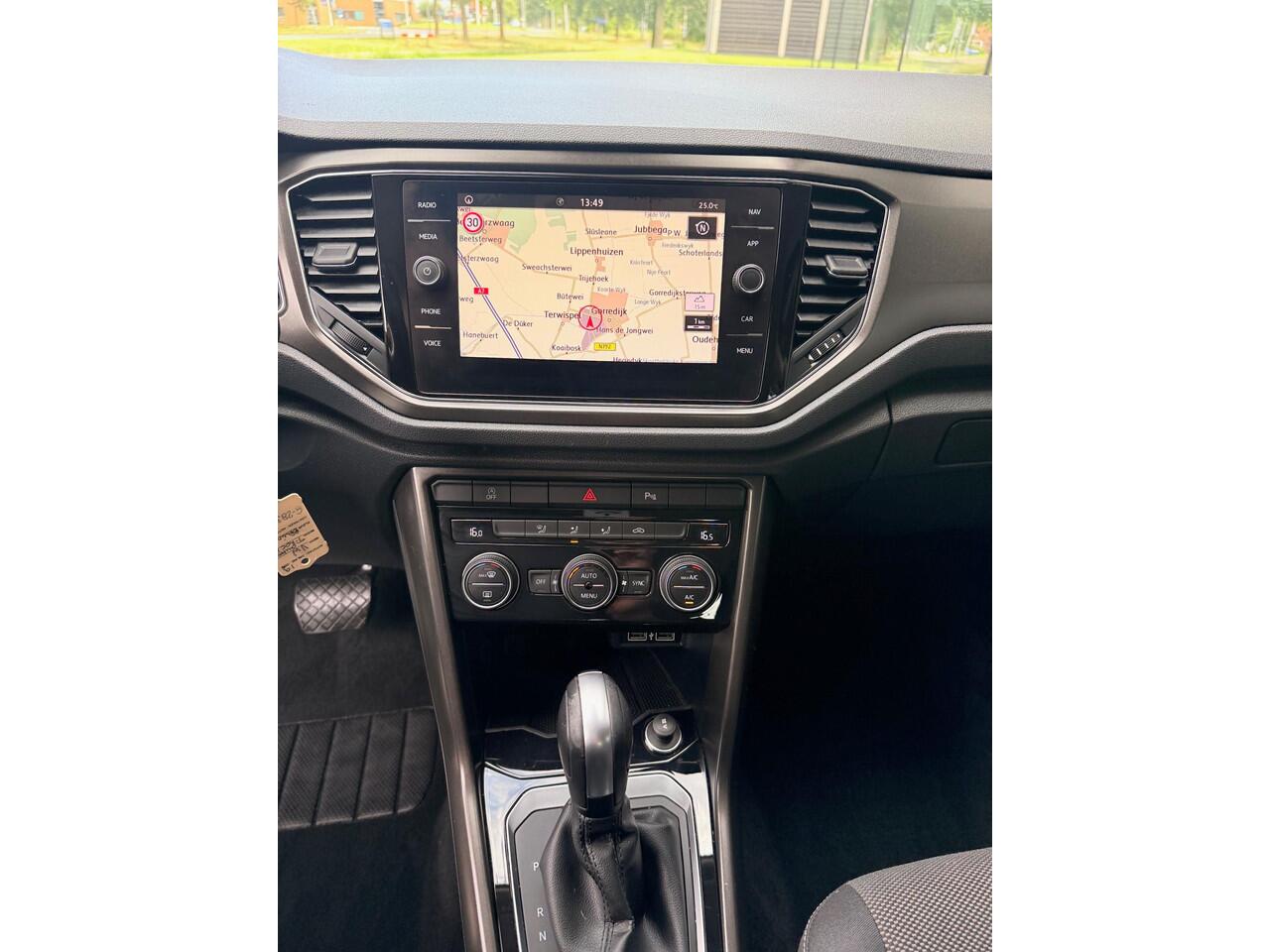 Volkswagen T-Roc 1.5 TSI Style Business