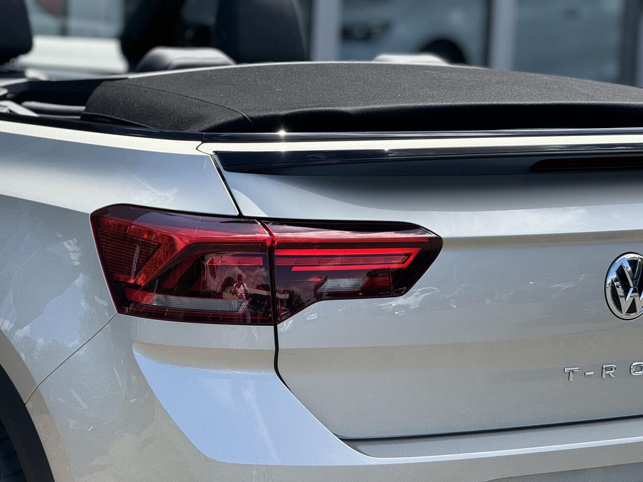 Volkswagen T-Roc Cabrio 1.5 TSI R-Line | Leder | dodehoek | Keyless