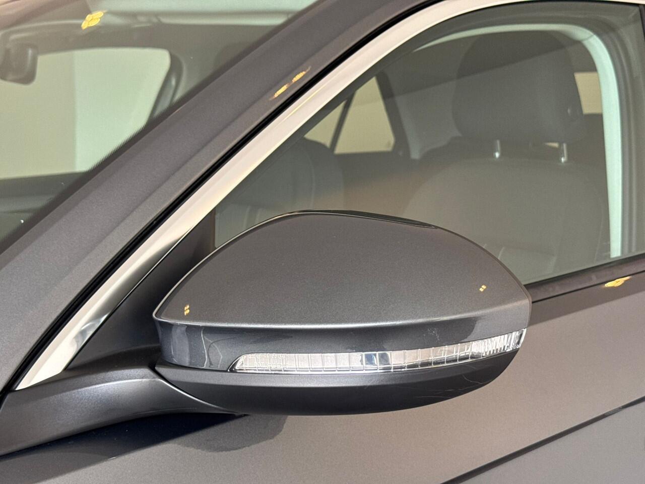 Volkswagen T-Roc 1.5 TSI Life Edition