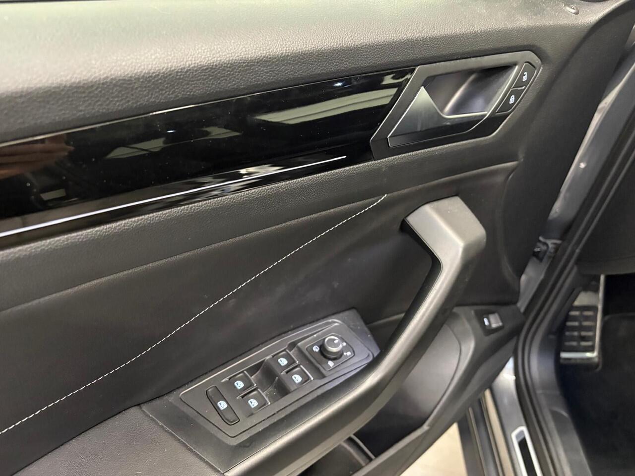 Volkswagen T-Roc 2.0 TSI 4Motion R-Line