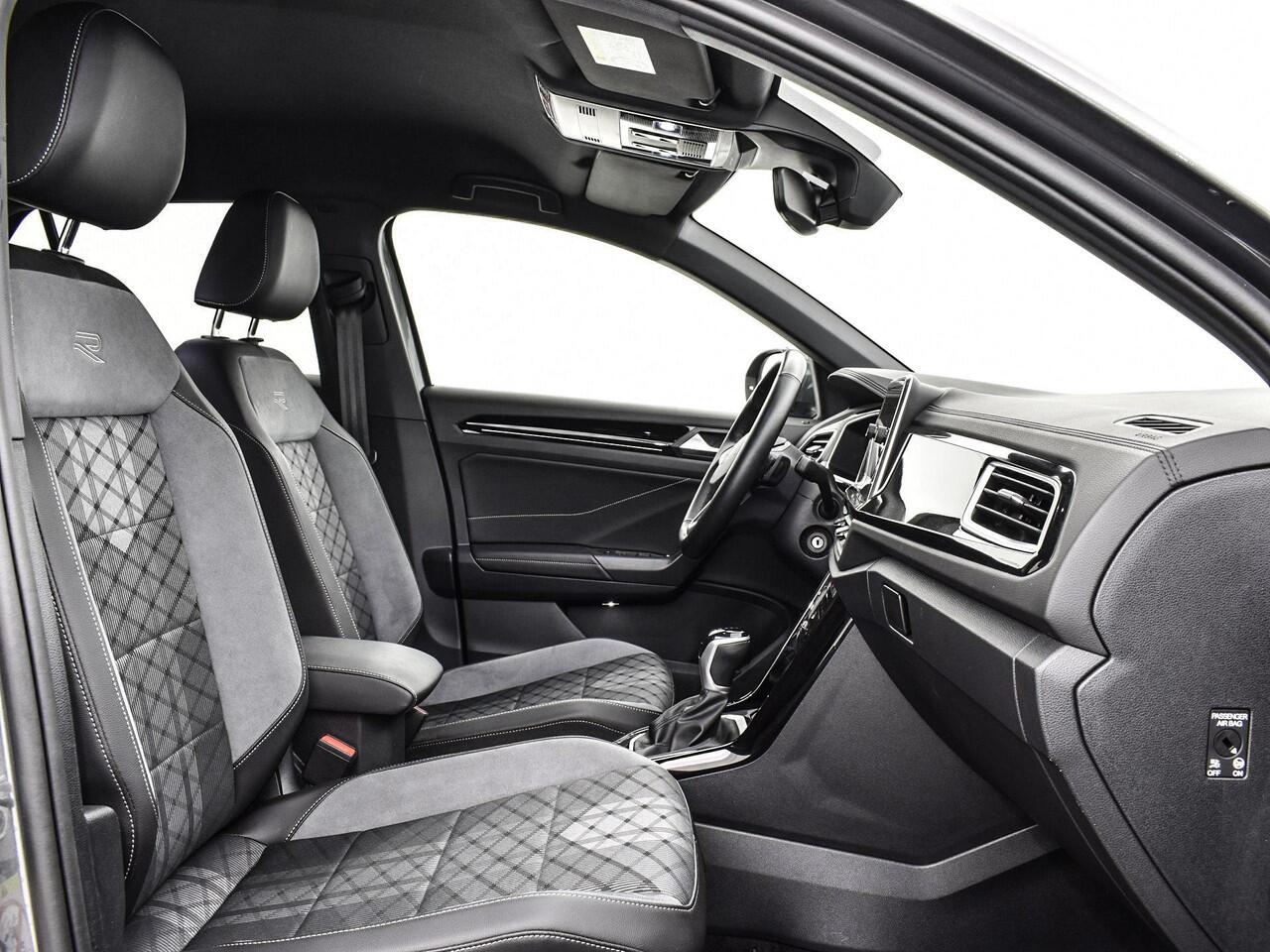 Volkswagen T-Roc 1.5 TSI 150pk DSG R-Line Business · Camera · Apple/Android Car Play · Navigatie · Stoelverwarming · 17'' Inch · Garantie t/m 20-06-2028 of 100.000km