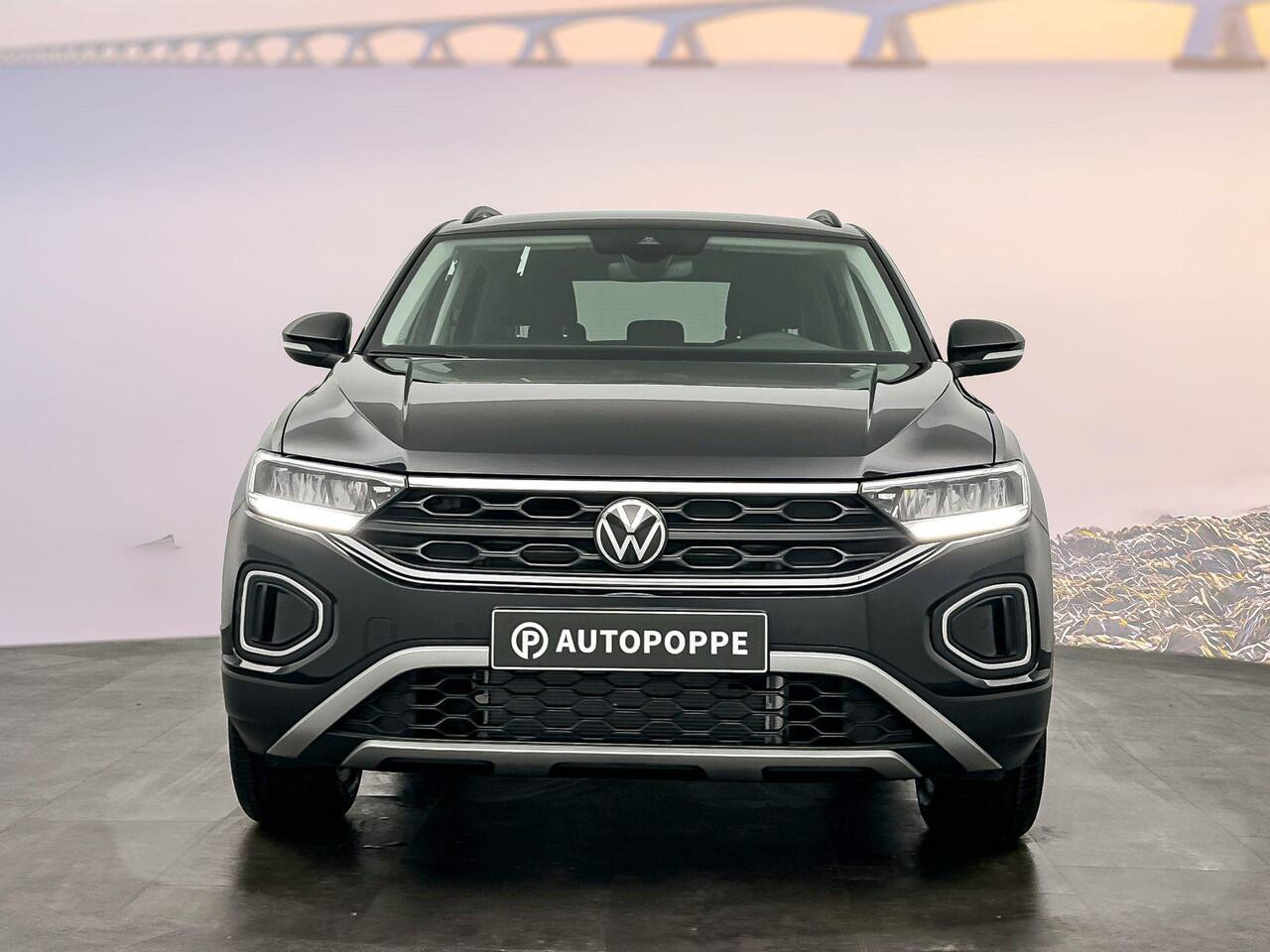 Volkswagen T-Roc Life Edition 1.0 85 kW / 116 pk TSI SUV 6 versn. H