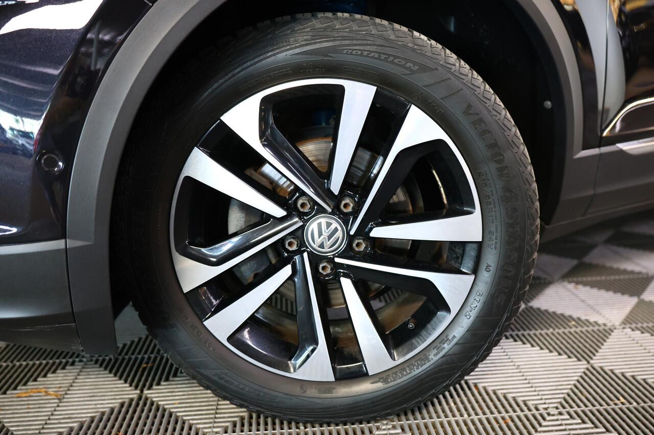 Volkswagen T-Roc 1.5 TSI Sport 4motion DSG IQ VIRTUAL CARPLAY ACC '19