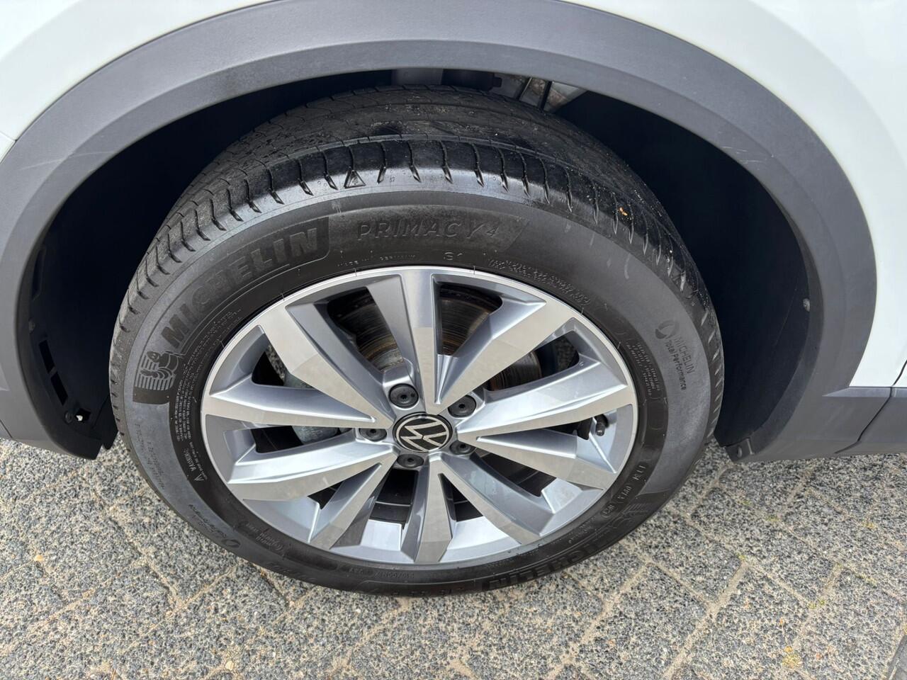 Volkswagen T-Roc 1.5 TSI Style,Camera,Navi.