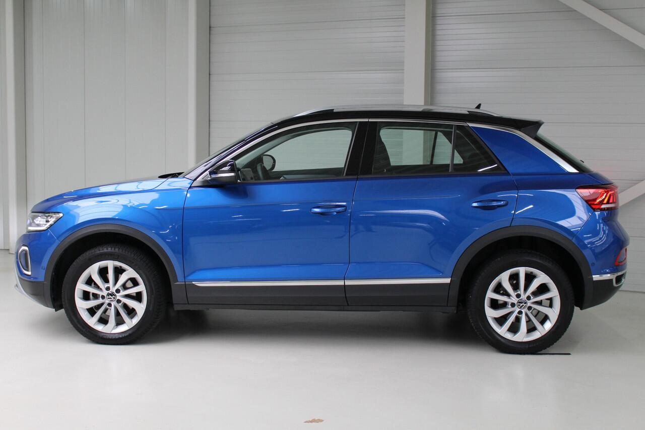 Volkswagen T-Roc 1.0 TSI Style Navigatie | Climate Control | Stoel en stuurverwarming | Standkachel | Parkassist