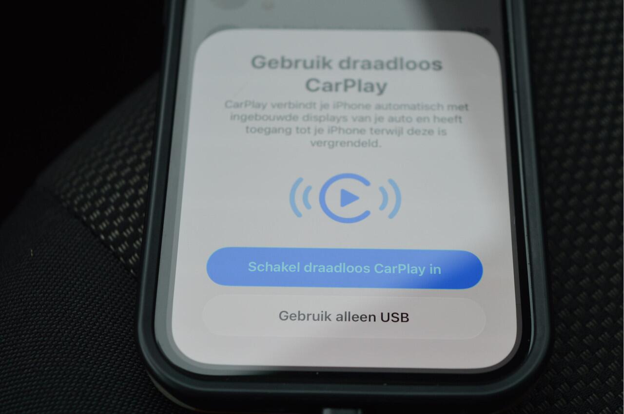 Volkswagen T-Roc 1.5 TSI Style Automaat NL-auto / Clima / Adaptieve cruise