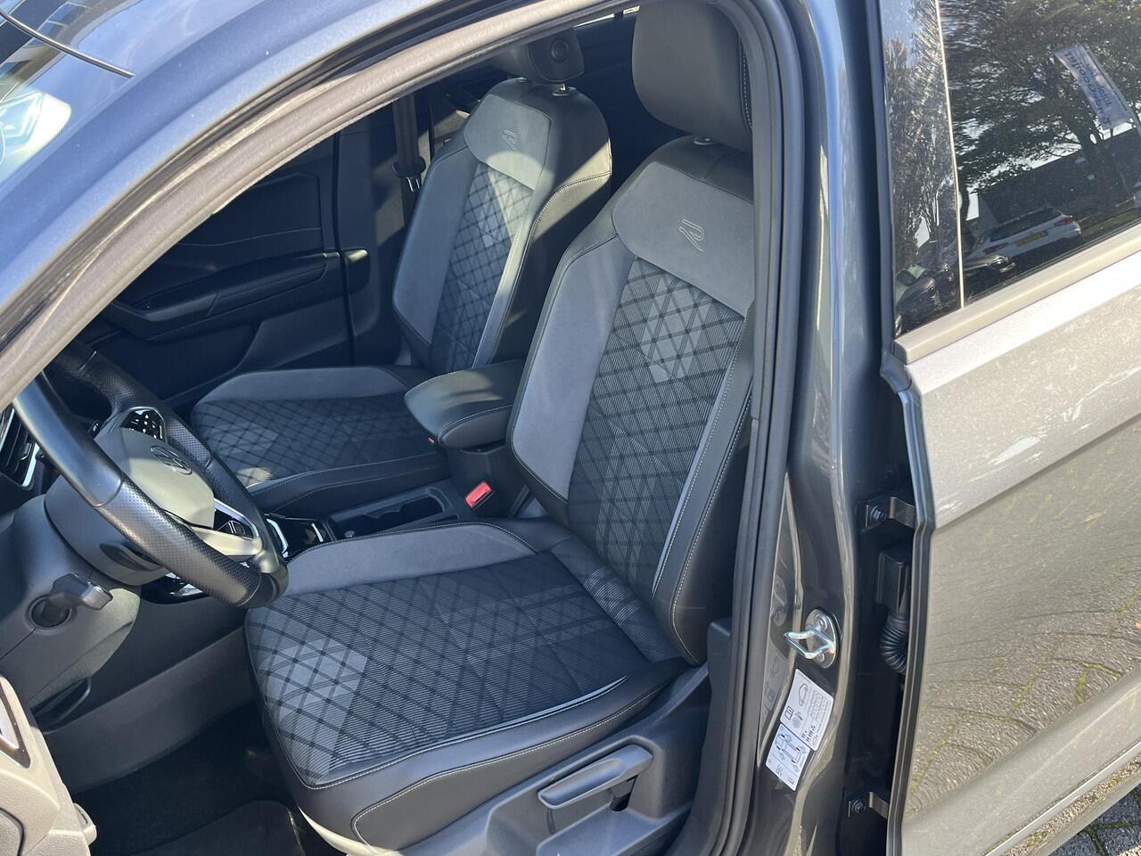 Volkswagen T-Roc 1.5 TSi DSG R-Line (2X) | 5 JAAR FABRIEKSGARANTIE!! |