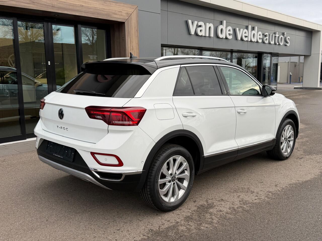 Volkswagen T-Roc 1.5 TSI 150pk DSG Style | Camera | Navi | Adapt. Cruise | IQ light | Rijklaar incl. garantie
