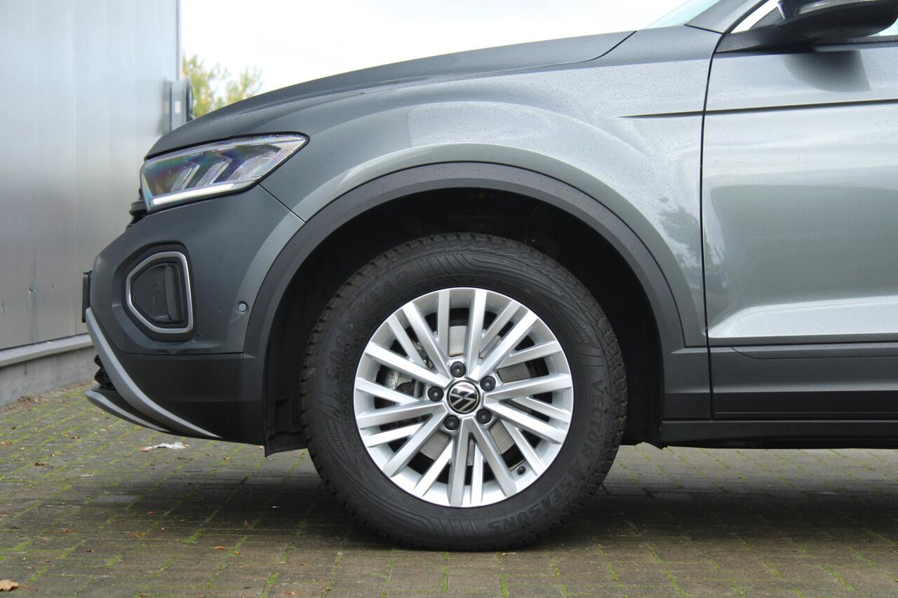 Volkswagen T-Roc 1.0 TSI 115pk Life | Apple Carplay/Android Auto | Climate Control | Lane Assist | Stoelverwarming | PDC | All Season banden