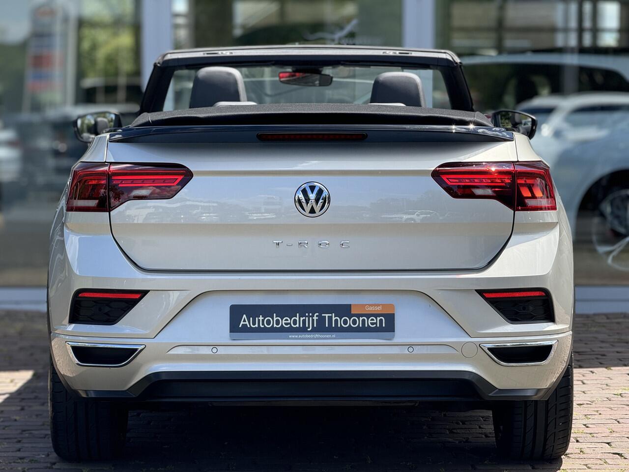 Volkswagen T-Roc Cabrio 1.5 TSI R-Line | Leder | dodehoek | Keyless