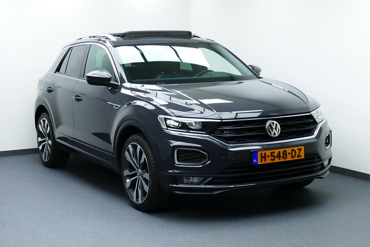 Volkswagen T-Roc 1.5 TSI Sport Business R-Line. Panodak, Adaptief Cruise, Virt Cockpit, Navi, Led, 19"LMV Haak 1500kg