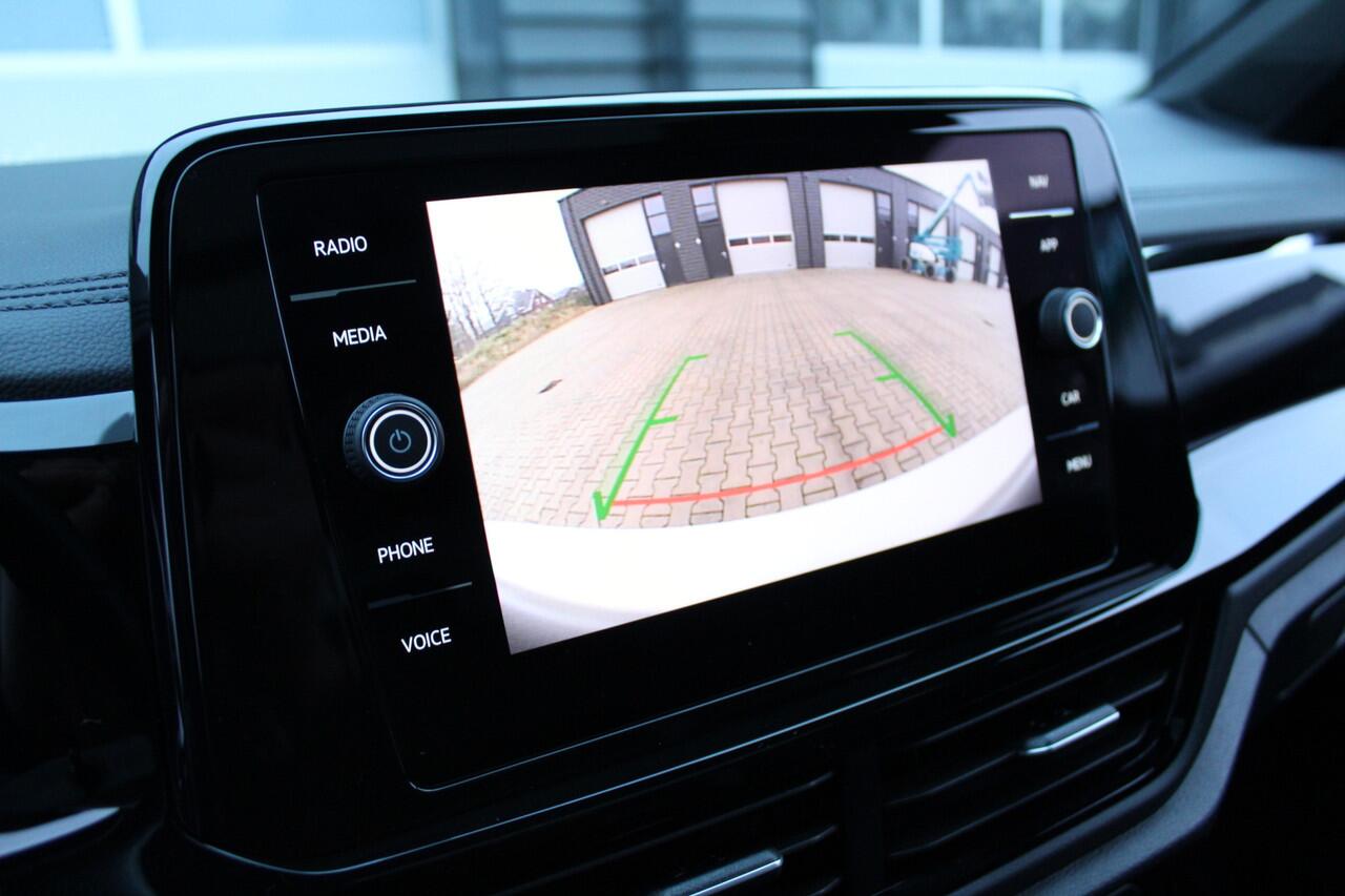 Volkswagen T-Roc 1.5 TSI R-Line Black Edition | Panoramadak | Fabrieksgarantie