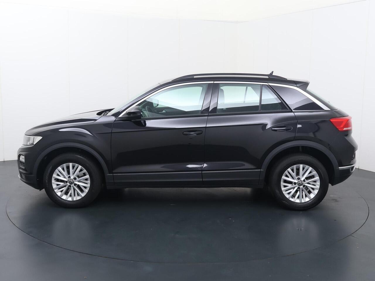 Volkswagen T-Roc 1.0 TSI Style | 110 PK | Navigatiesysteem | Adaptive cruise control | Apple Carplay/Android Auto |