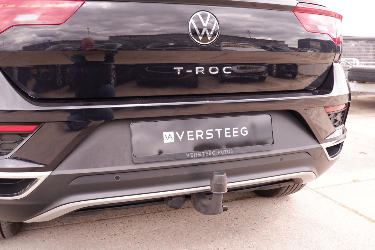 Volkswagen T-Roc 1.5 TSI Sport | LED | Trekhaak | Carplay | Virtual Cockpit | Camera | PDC