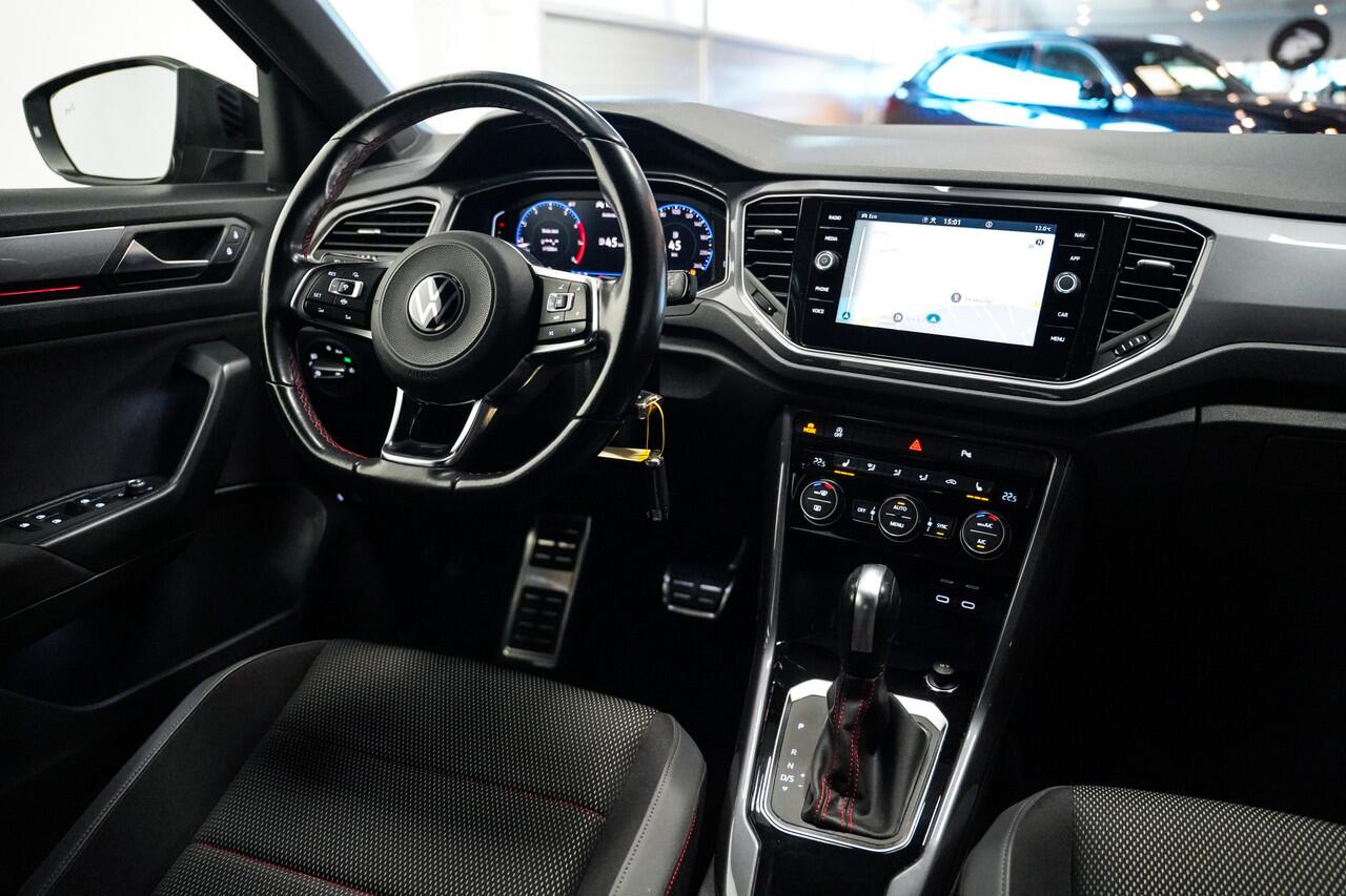 Volkswagen T-Roc 1.5 TSI R-Line Black style|19 inch|Acc|Virtual