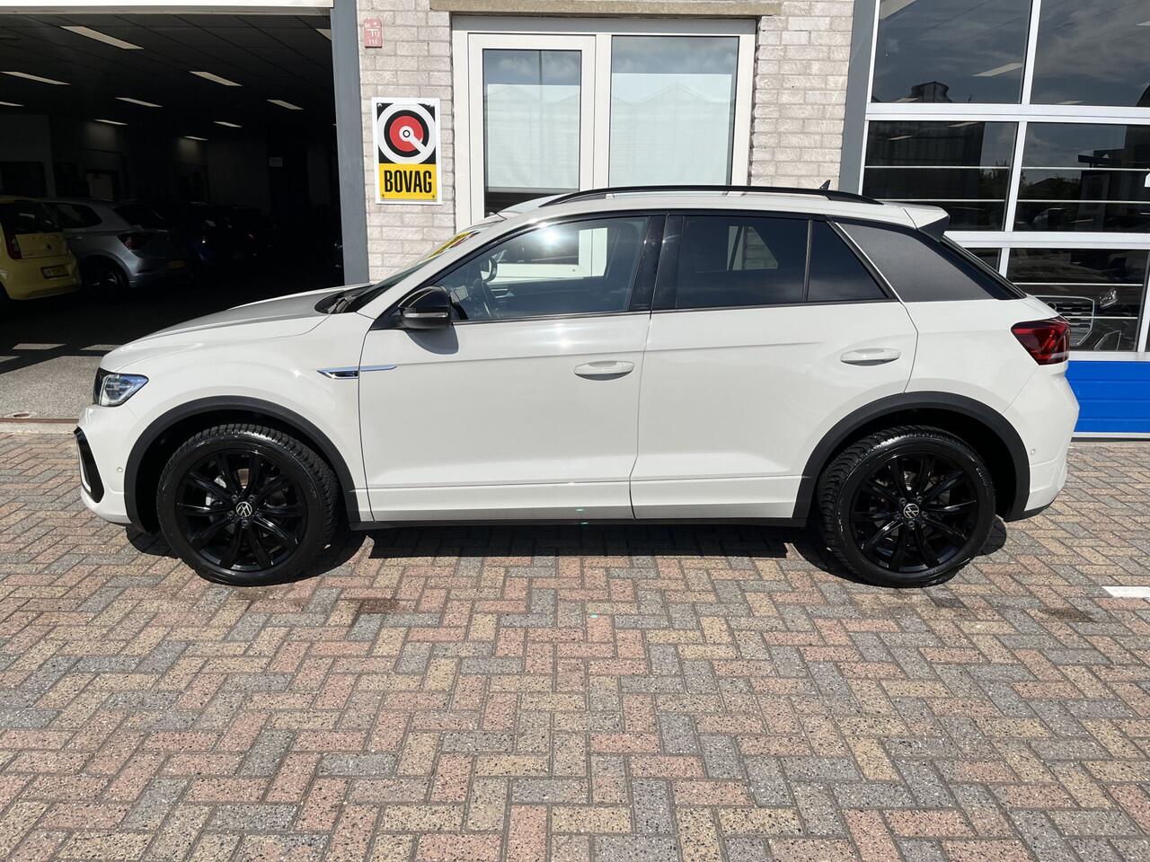 Volkswagen T-Roc 1.5 TSI R-Line / AUTOMAAT/ 2X R-LINE/ MATRIX/ 18" LMV/ DIGITAL DASH/ APP-CONNECT/ PARK. SENSOREN/ CLIMA/ STOEL VERWARM./ DAB/ RIJ-MODI