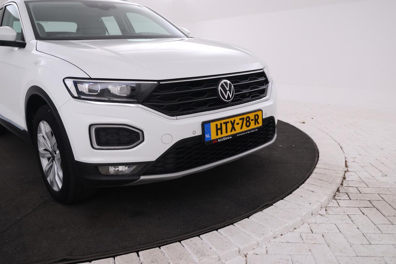 Volkswagen T-Roc 2.0 TDI Sport Automaat, Panorama, Leer, Climate,