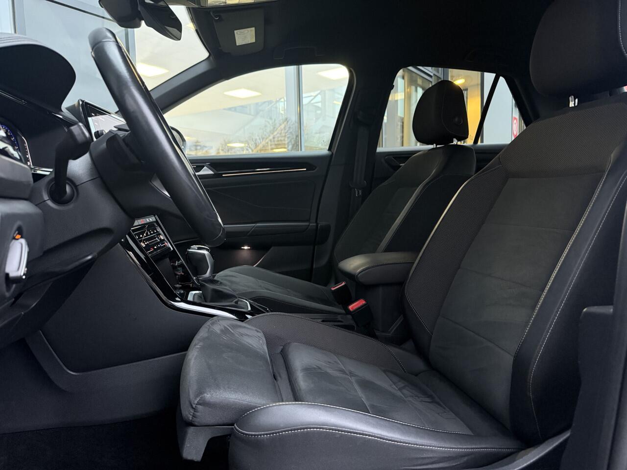 Volkswagen T-Roc 1.5 TSI Sport BLACKSTYLE DSG,NAVI/CAM,IQ-LIGHT,TREKHAAK