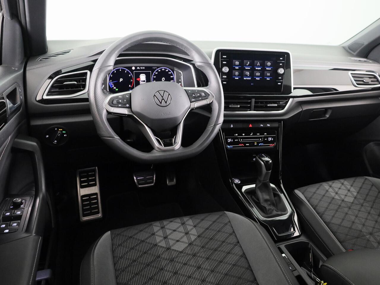 Volkswagen T-Roc 1.5 TSI R-Line 150 pk Automaat (DSG) | Private lease vanaf ¤ 591,- pm | Verlengde garantie | Navigatie via App | Parkeersensoren (Park assist) | Achteruitrijcamera | Keyless | R-Line |