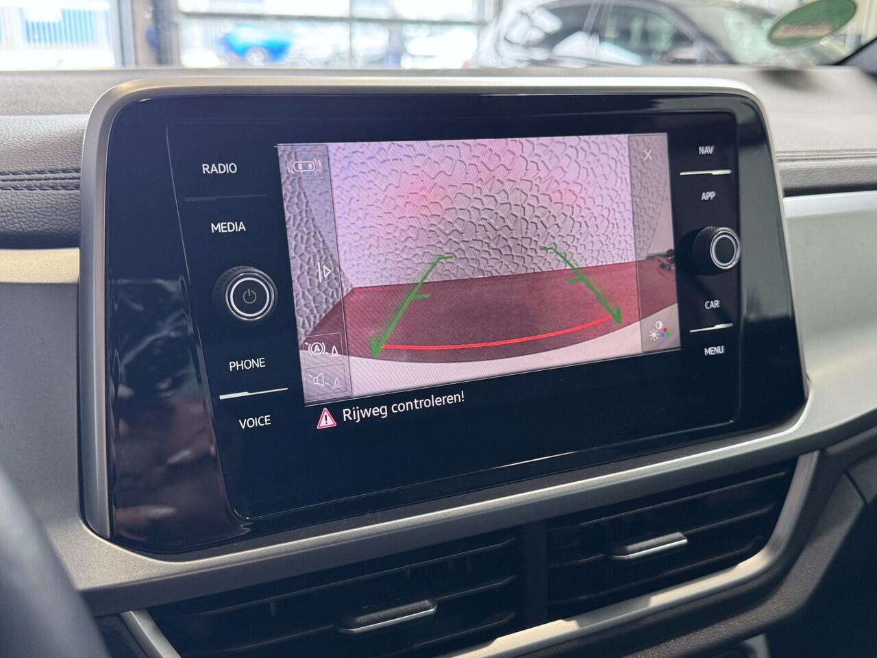 Volkswagen T-Roc Cabrio TSI VIR.COCKPIT CARPLAY NAVI IQ.LED STOEL/STUUR.VERW DAB ADAP.CRUISE 05/2024 ?Top Auto's Wijchen? 170 Nieuwe en bijna nieuwe Auto's met : Benzine / PHEV / Plug in hybrid / Hybrid / Mild hybrid / HEV /Keuze uit R-Line / Style / Life etc