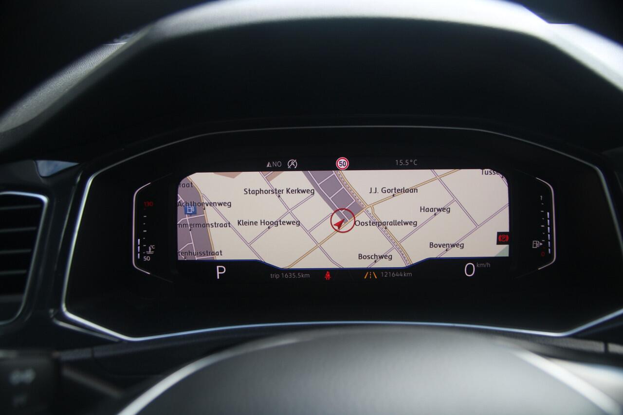 Volkswagen T-Roc 1.5 TSI Sport | DSG | Camera | ACC | Virtual |