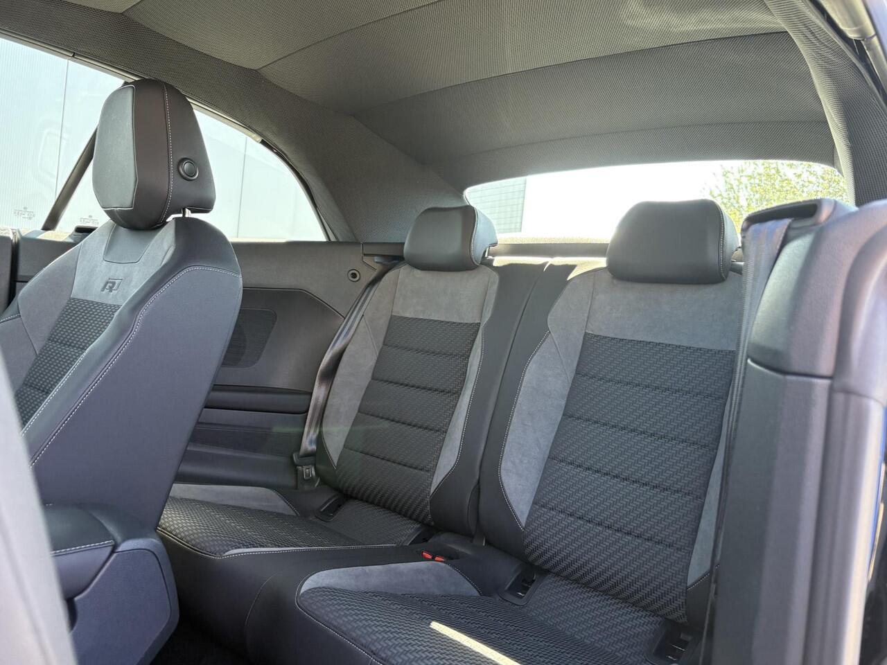 Volkswagen T-Roc Cabrio 1.5 TSI R-Line / Airco / Stoelverwarming / Navigatie / Bluetooth audio /