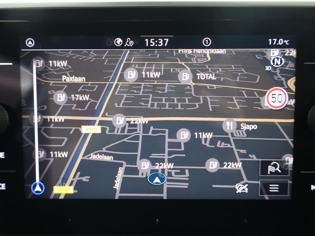 Volkswagen T-Roc 1.0 TSI Life Edition GOAL 115 PK | Navigatie | automatische Airco | Parkeer assistent |