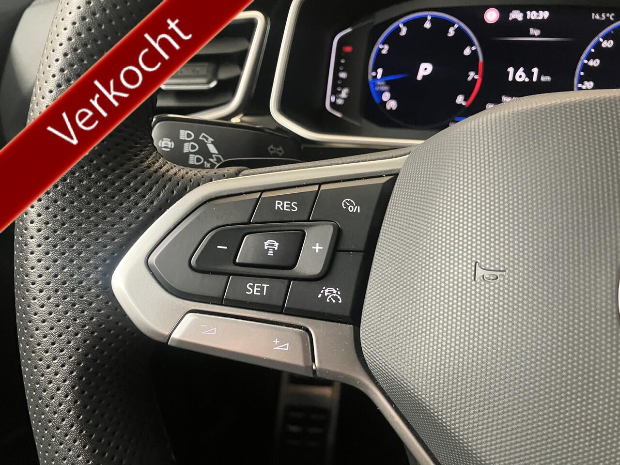 Volkswagen T-Roc 1.5 TSI R-LINE/IQ LIGHT/IQ DRIVE/EL A KLEP/KEY-LESS/ENZ