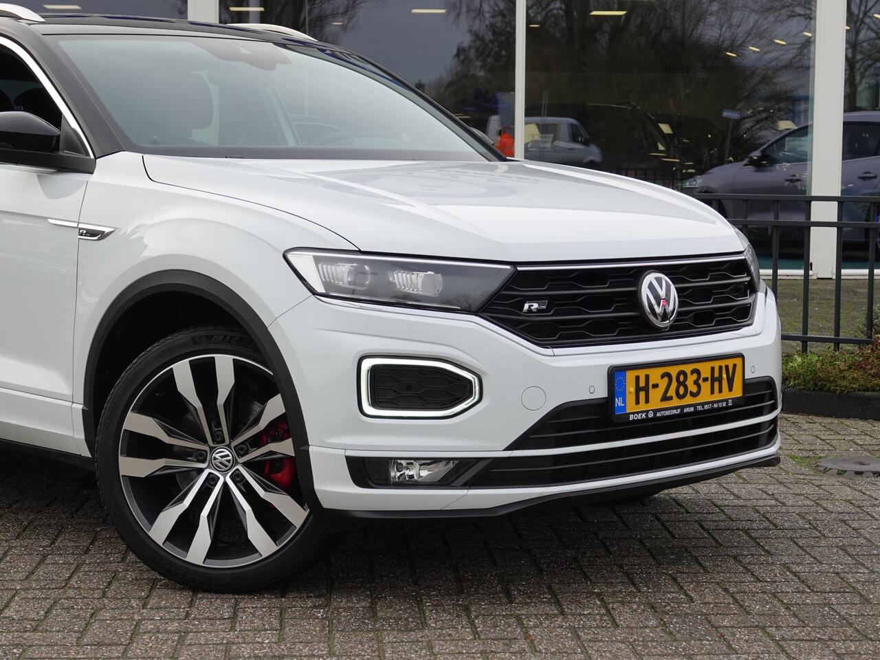 Volkswagen T-Roc 1.5 TSI Sport 150PK R-LINE AUTOM. | LED | NAVI | CAM + PDC V+A | ADAPT. CRUISE