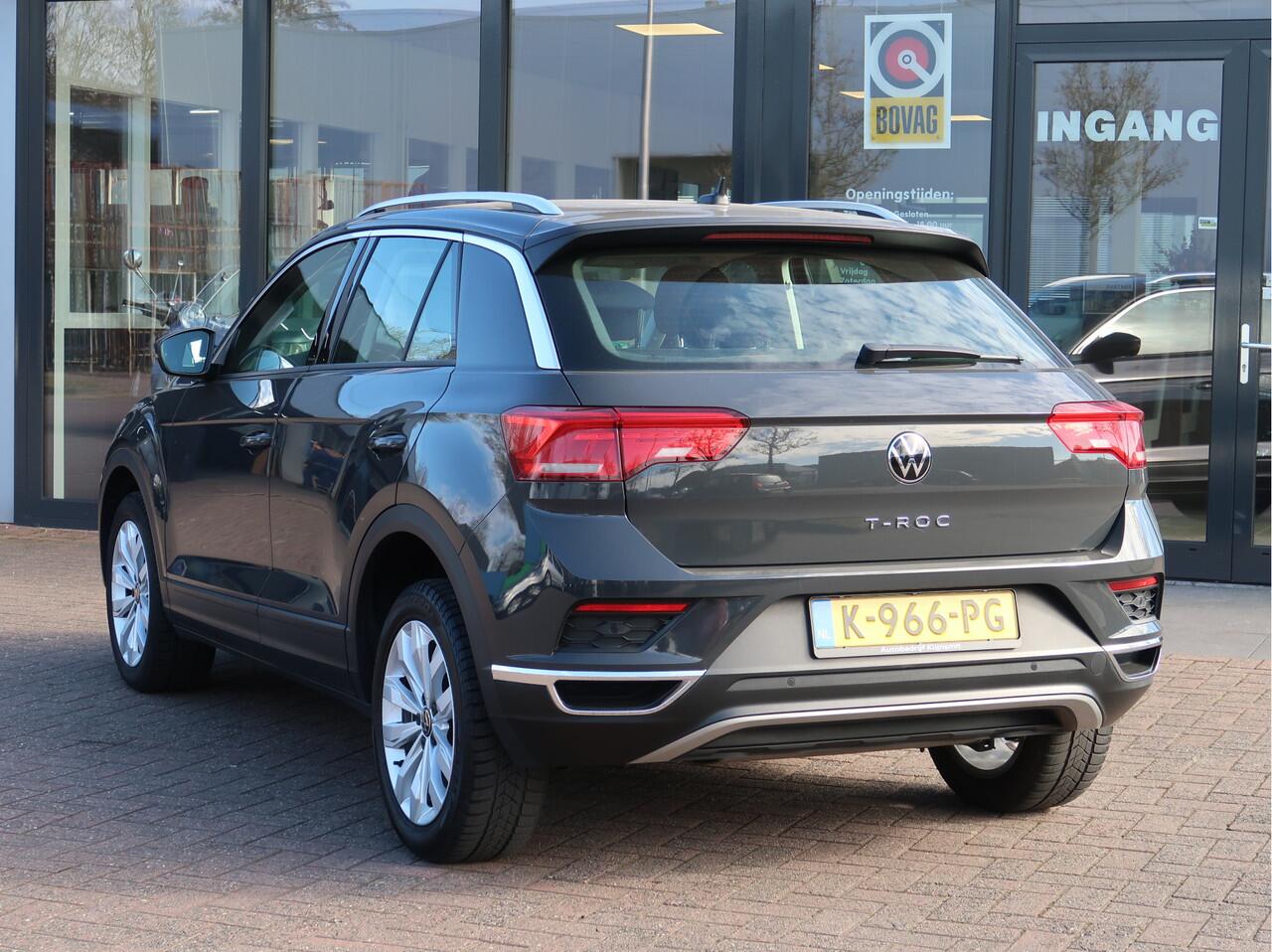 Volkswagen T-Roc 1.0 TSI Style Business | virtual cockpit | camera | stoelverw | elektr klep |