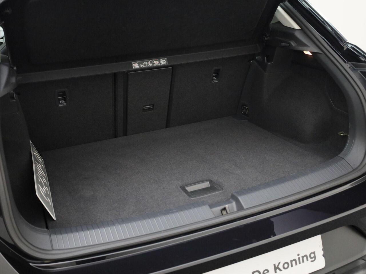 Volkswagen T-Roc 1.5/150PK TSI Style · Apple/Android Car Play · Navigatie · Camera + Parkeersensoren · Trekhaak