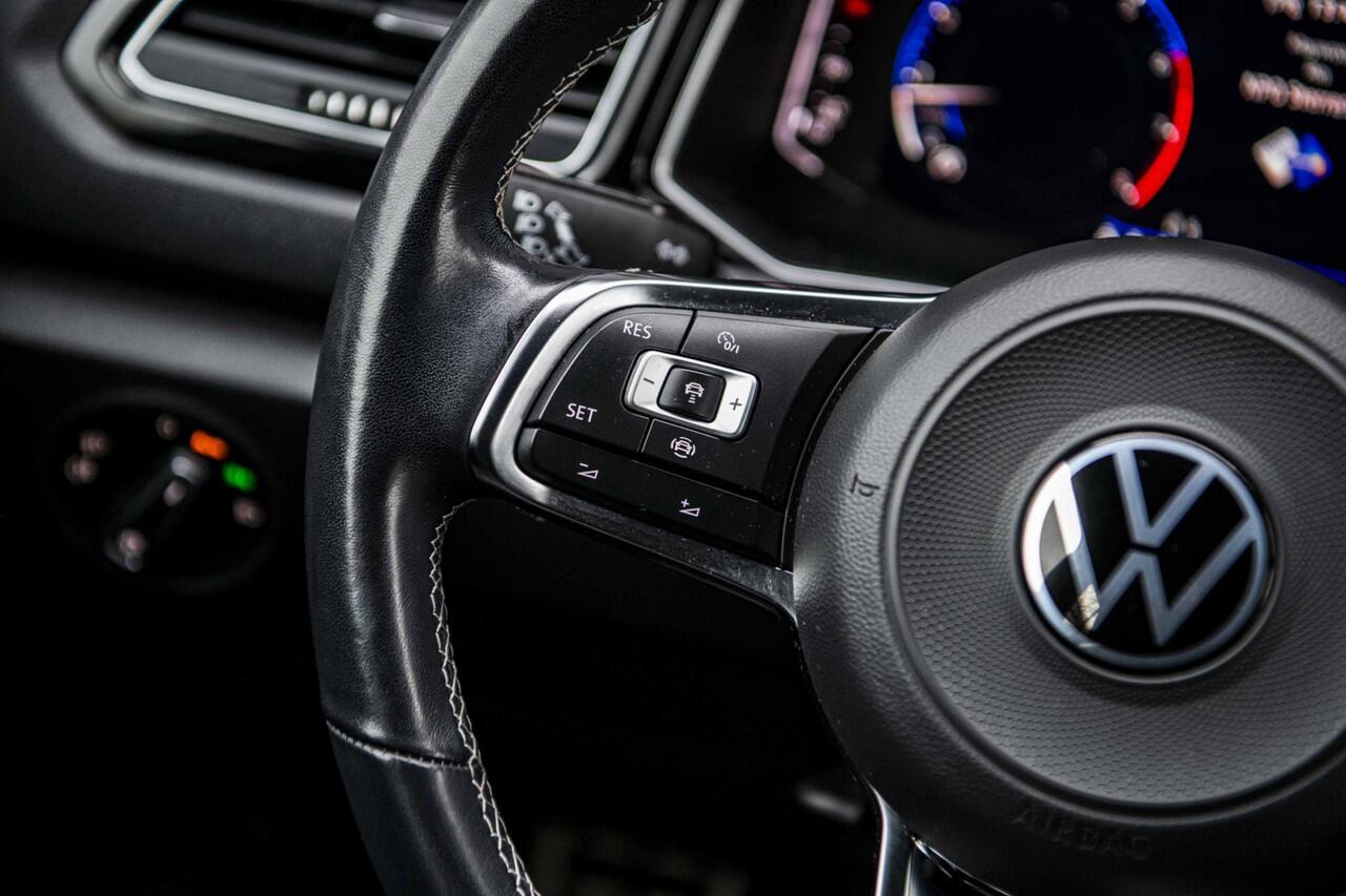 Volkswagen T-Roc 1.5 TSi 150 pk Sport + | Black Style | Full LED | Navigatie