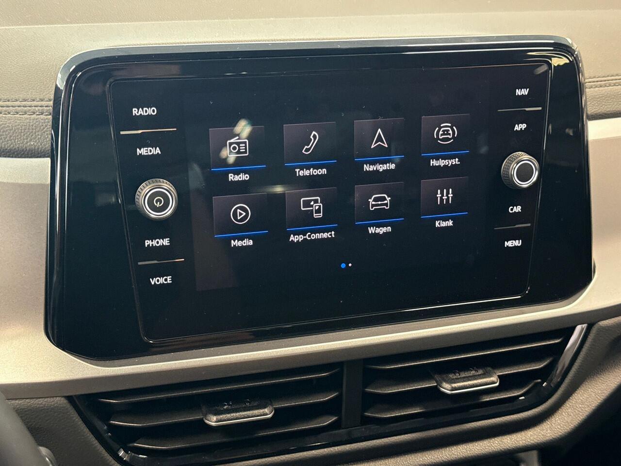 Volkswagen T-Roc 1.0 TSI Life Edition 115PK | Keyless | Led | achteruitrijcamera